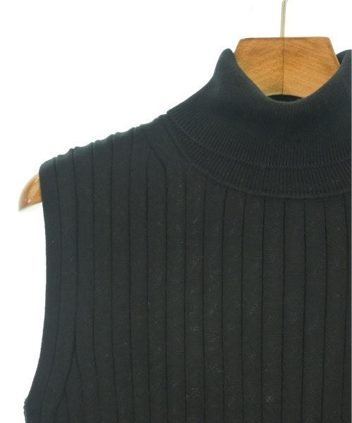 Deuxieme Classe เสื้อกั๊ก