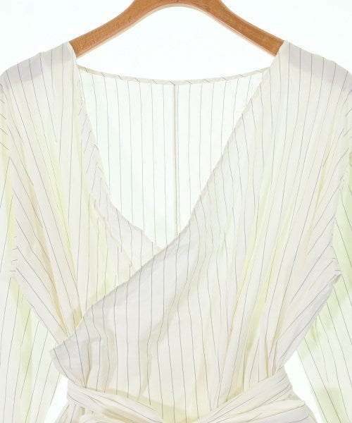 Deuxieme Classe เสื้อสตรี