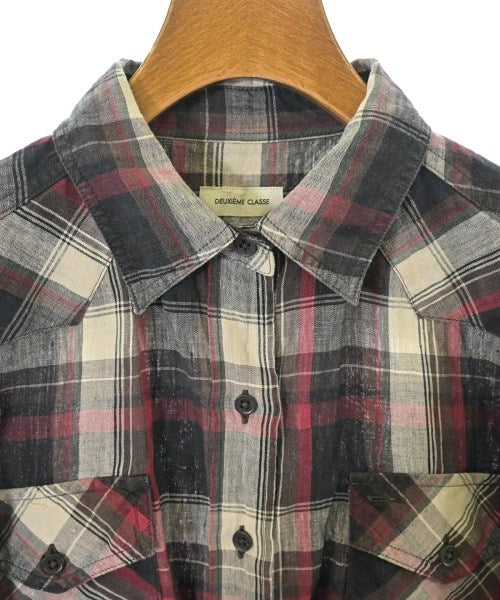 Deuxieme Classe เสื้อลำลอง