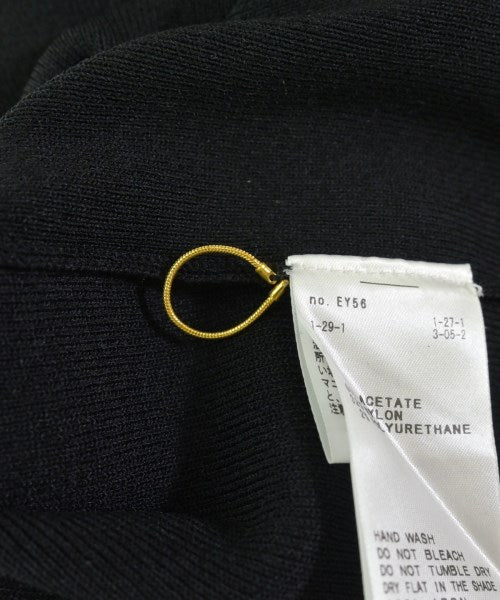 Deuxieme Classe เสื้อแขนกุด