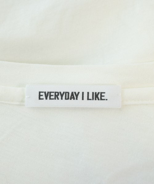 EVERYDAY I LIKE เสื้อยืด/เสื้อท็อปส์