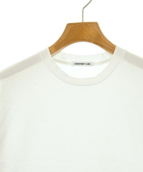 EVERYDAY I LIKE เสื้อยืด/เสื้อท็อปส์