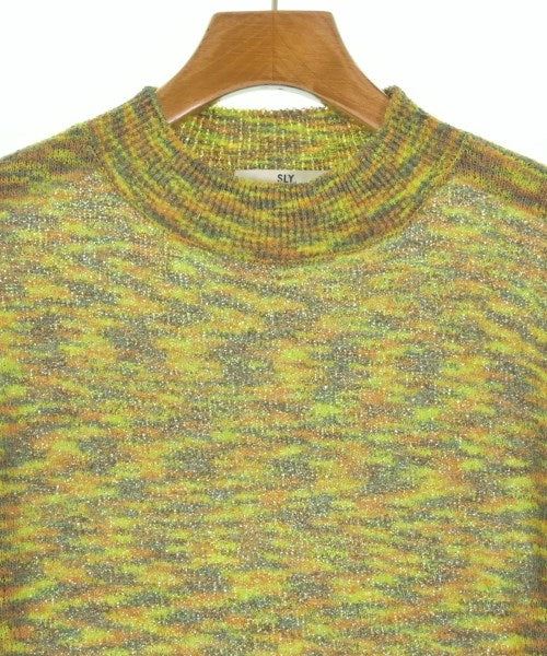 SLY เสื้อกันหนาว