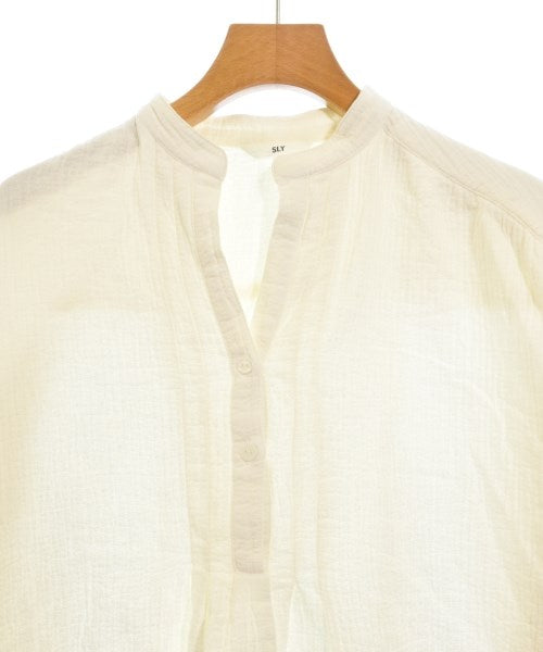 SLY เสื้อสตรี