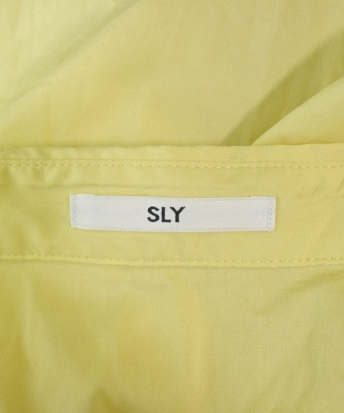 SLY เสื้อลำลอง