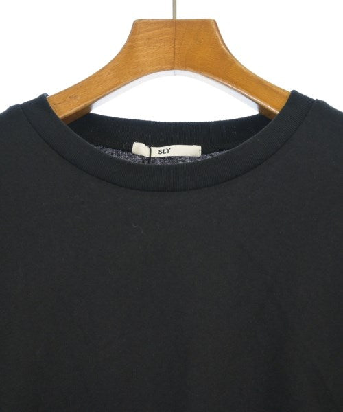SLY เสื้อยืด/เสื้อท็อปส์