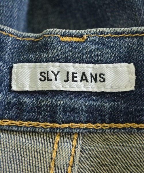 SLY ยีนส์