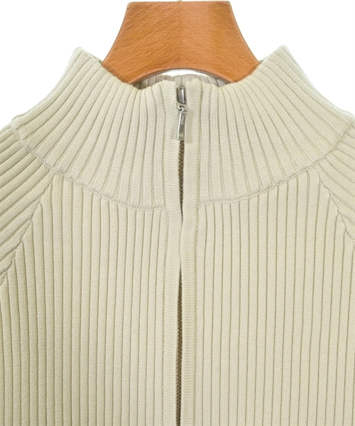 SLY เสื้อกันหนาว