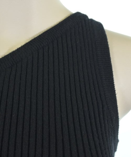 SLY เสื้อกันหนาว