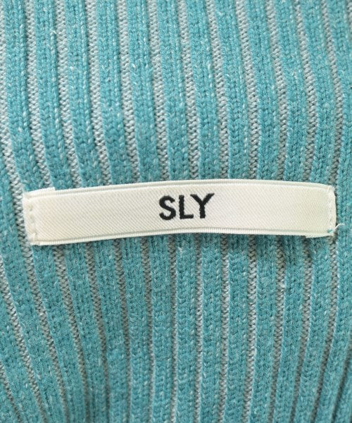 SLY เสื้อกันหนาว