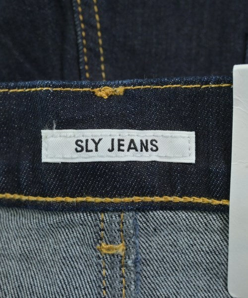 SLY ยีนส์