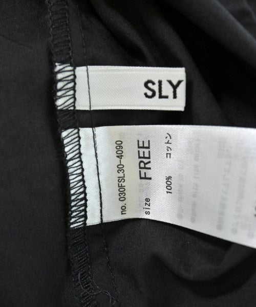 SLY เสื้อสตรี