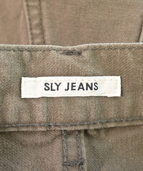 SLY ยีนส์