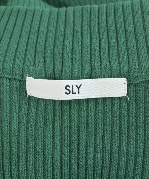 SLY เสื้อกันหนาว
