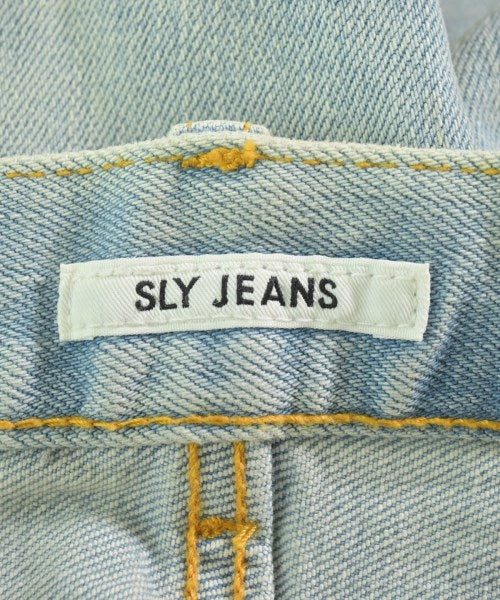 SLY ยีนส์