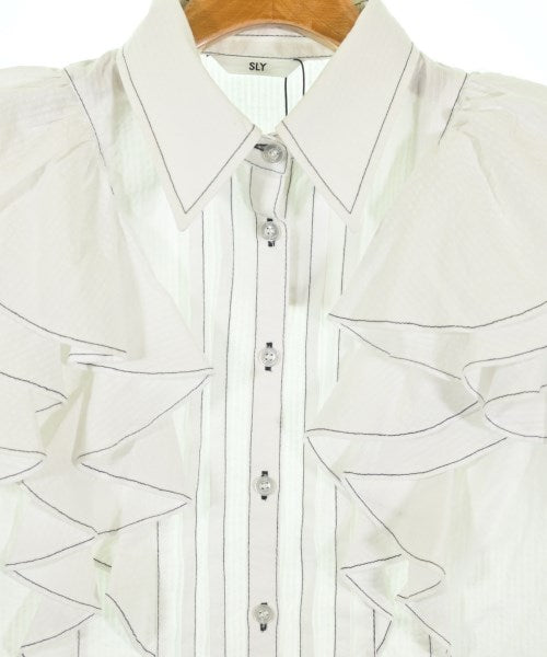 SLY เสื้อลำลอง