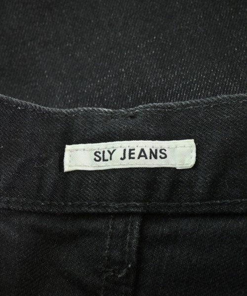 SLY ยีนส์