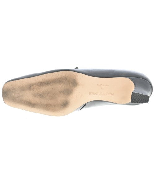 Odette e Odile รองเท้าสวมทางการ