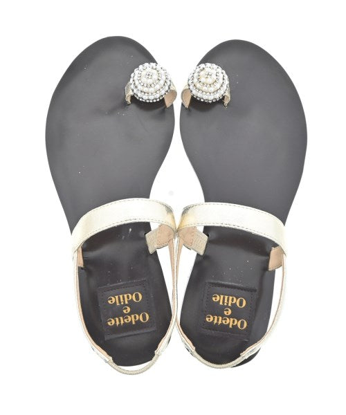 Odette e Odile รองเท้าแตะ