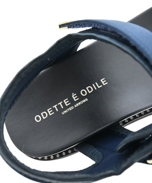 Odette e Odile รองเท้าแตะ