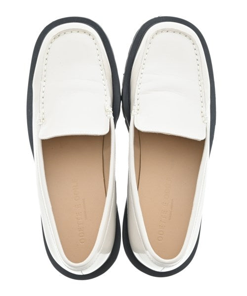 Odette e Odile รองเท้าสวมทางการ