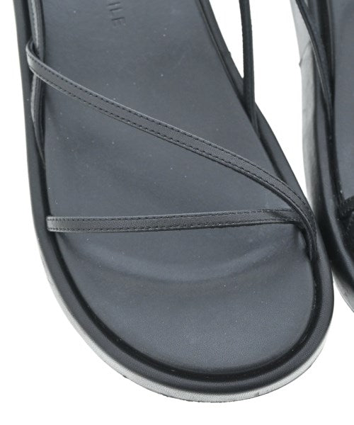 Odette e Odile รองเท้าแตะ