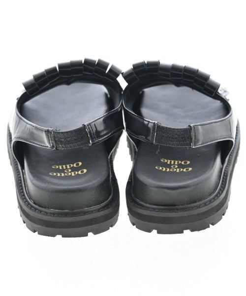 Odette e Odile รองเท้าแตะ