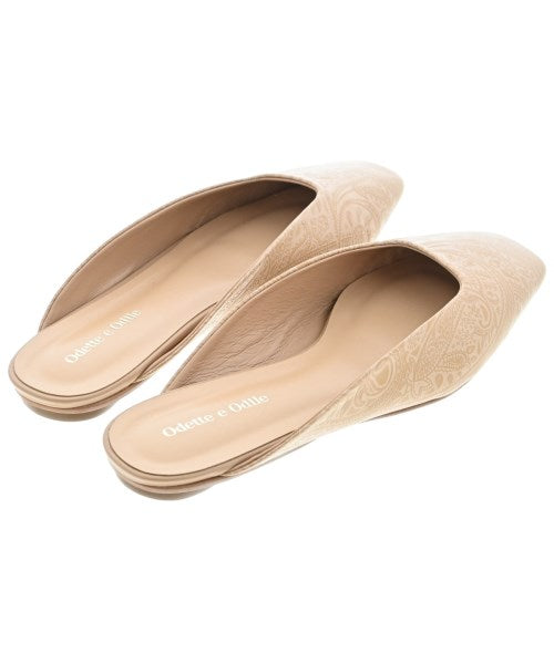 Odette e Odile รองเท้าแตะ