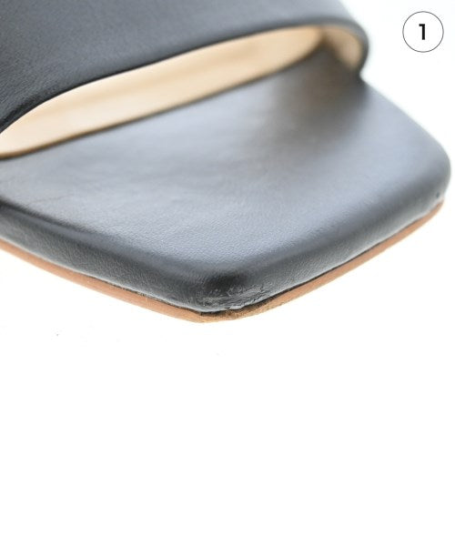 Odette e Odile รองเท้าแตะ