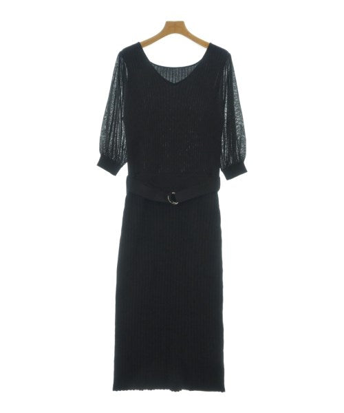 JUSGLITTY ชุดเดรส