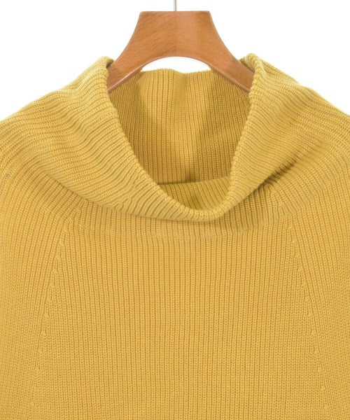 MUNICH เสื้อแขนกุด