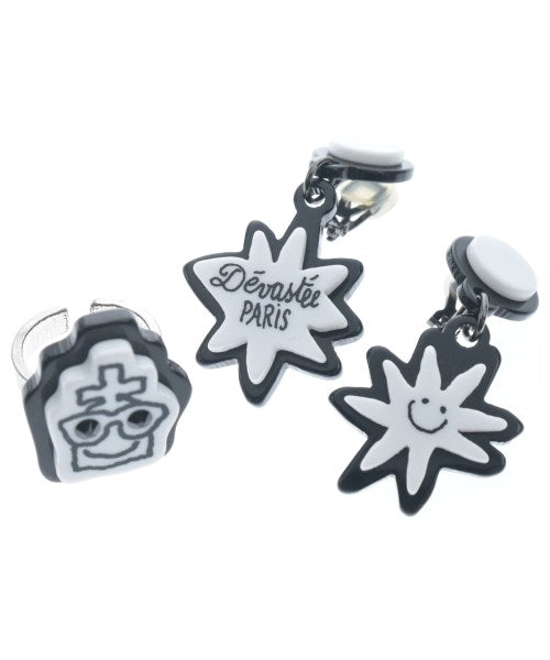 DEVASTEE ต่างหู