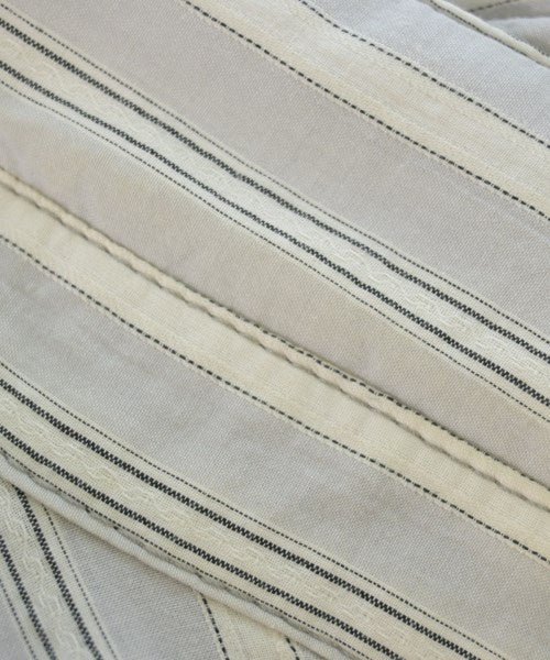 TROVE เสื้อลำลอง