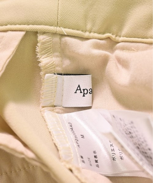 apart by lowrys กางเกง อื่น