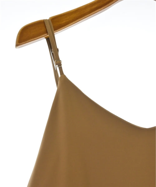 apart by lowrys ชุดเดรส