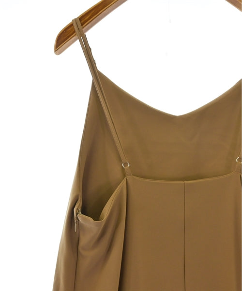 apart by lowrys ชุดเดรส