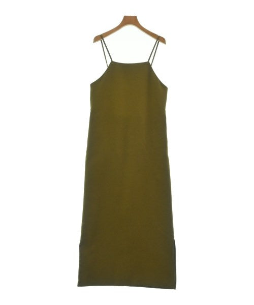 apart by lowrys ชุดเดรส