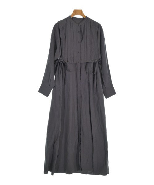 apart by lowrys เดรสที่เป็นเสื้อเชิ้ตตัวยาว