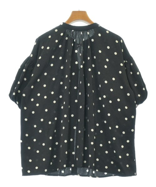 apart by lowrys เสื้อสตรี