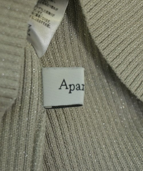 apart by lowrys เสื้อกันหนาว