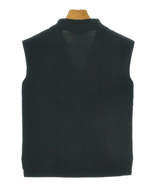 apart by lowrys เสื้อกั๊ก