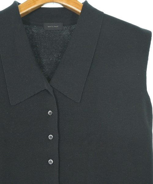 apart by lowrys เสื้อกั๊ก