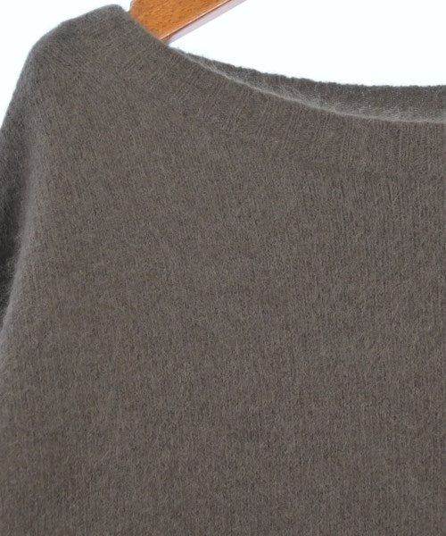 apart by lowrys เสื้อกันหนาว