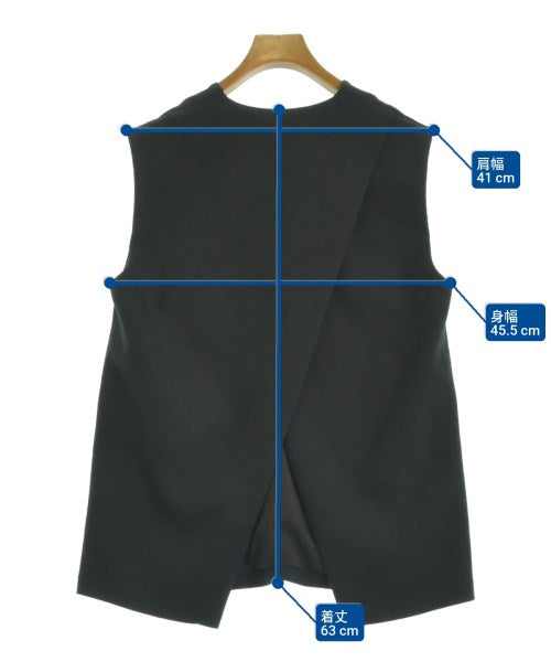 apart by lowrys เสื้อกั๊ก