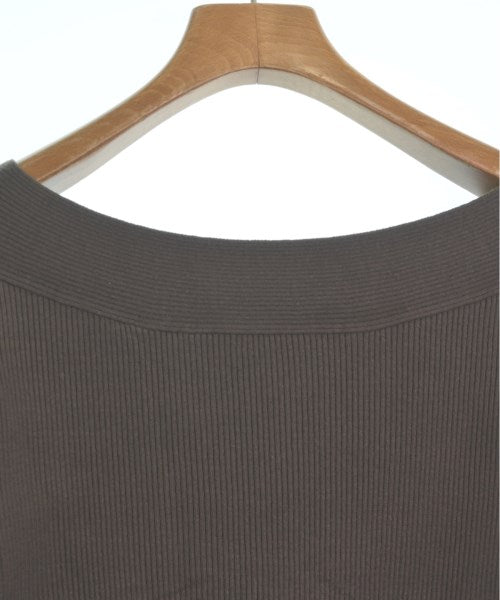 apart by lowrys เสื้อกันหนาว