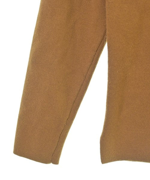 apart by lowrys เสื้อกันหนาว