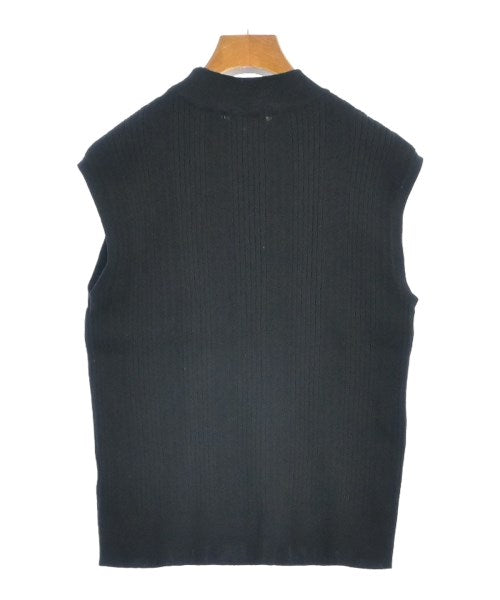 apart by lowrys เสื้อกันหนาว