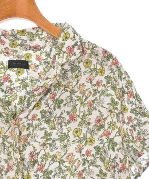 apart by lowrys เสื้อลำลอง