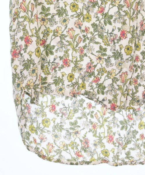 apart by lowrys เสื้อลำลอง