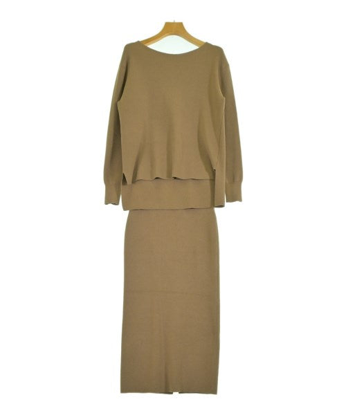 apart by lowrys ชุดสูทแบบครบเซต (อื่นๆ)